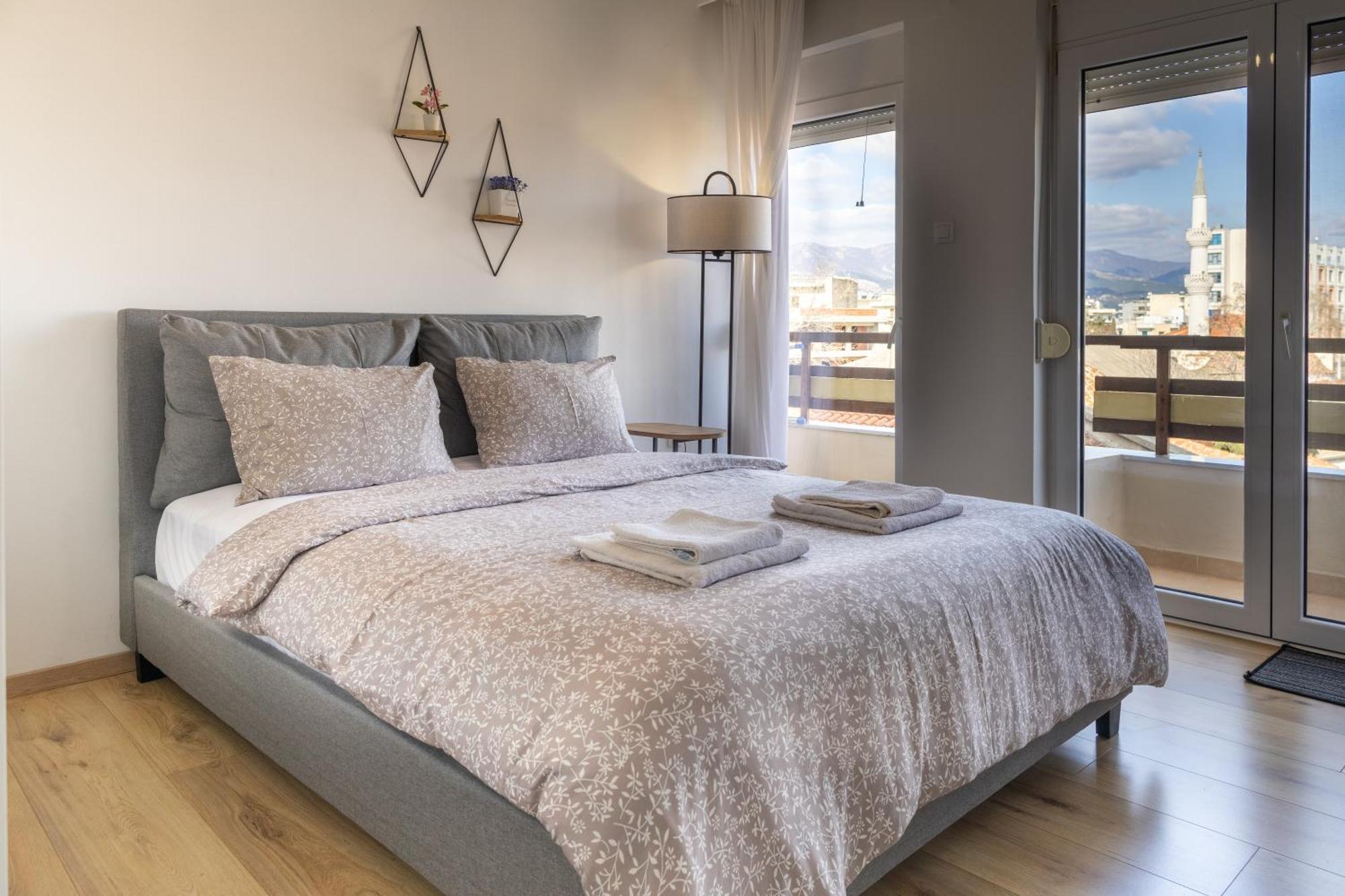 Apartment Cozy In The Heart Of *